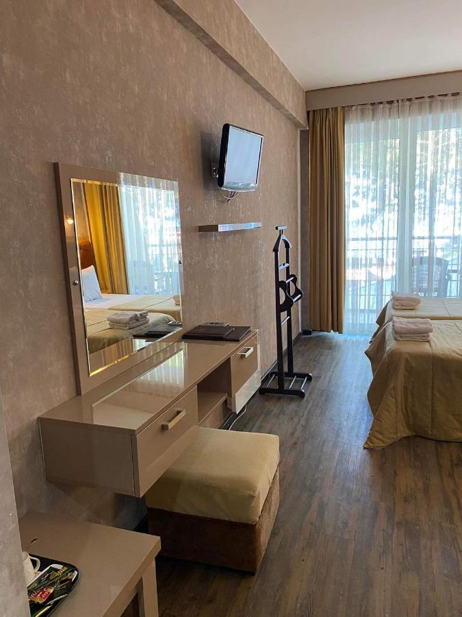 Villa Reta Hotel & Spa Grigoleti Eksteriør billede