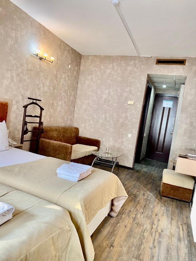 Villa Reta Hotel & Spa Grigoleti Eksteriør billede