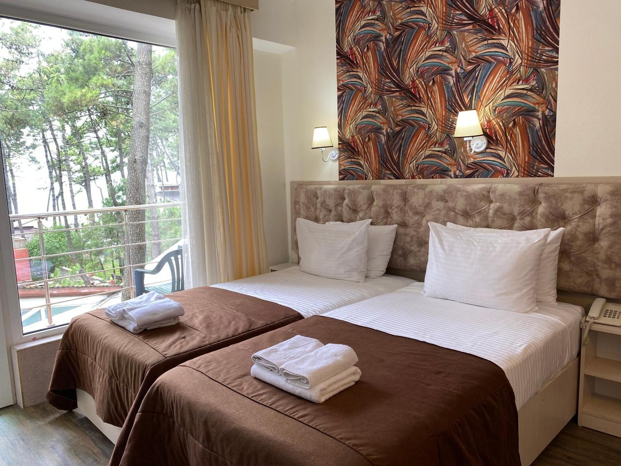 Villa Reta Hotel & Spa Grigoleti Eksteriør billede