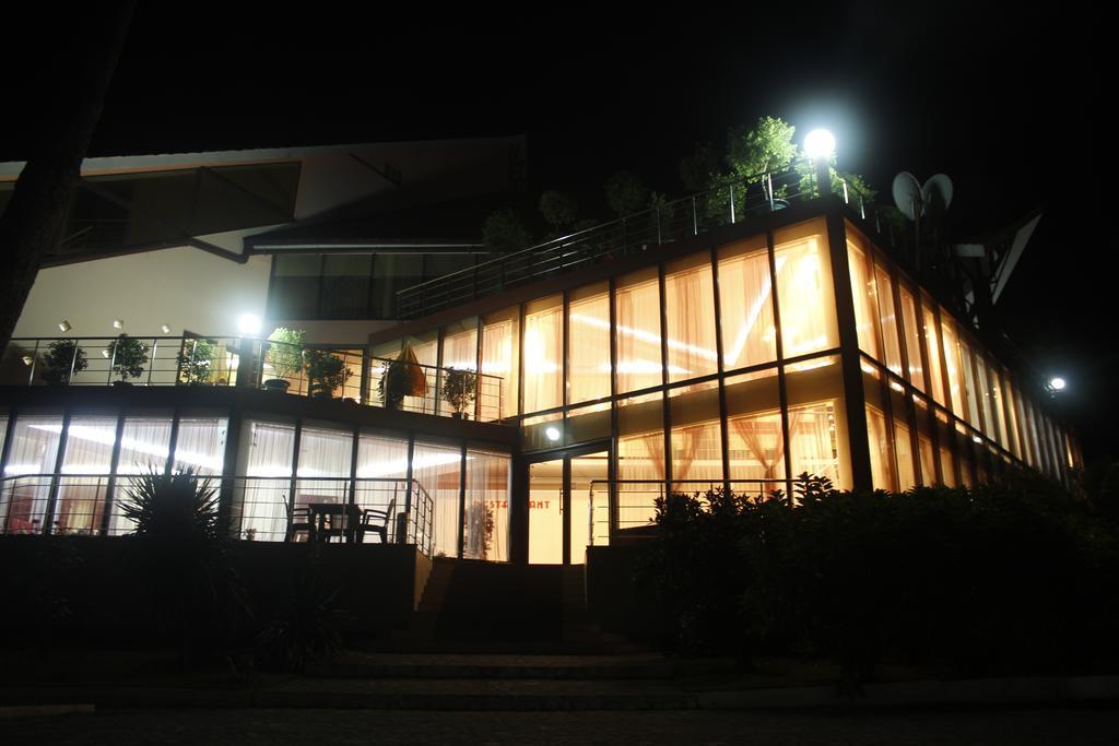 Villa Reta Hotel & Spa Grigoleti Eksteriør billede
